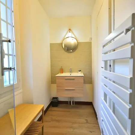 Maison Proche Centre * Wifi * Parking Devant * Villa